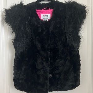 Black vintage faux fur vest